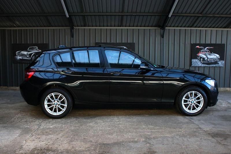 Gebraucht BMW 118 143 PS (105 kW) 2013 Schwarz Kleinwagen