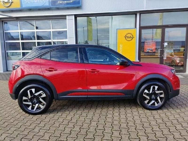 Gebraucht Opel Mokka-e 100 kW (136 PS) 2022 Rot (metallic) SUV
