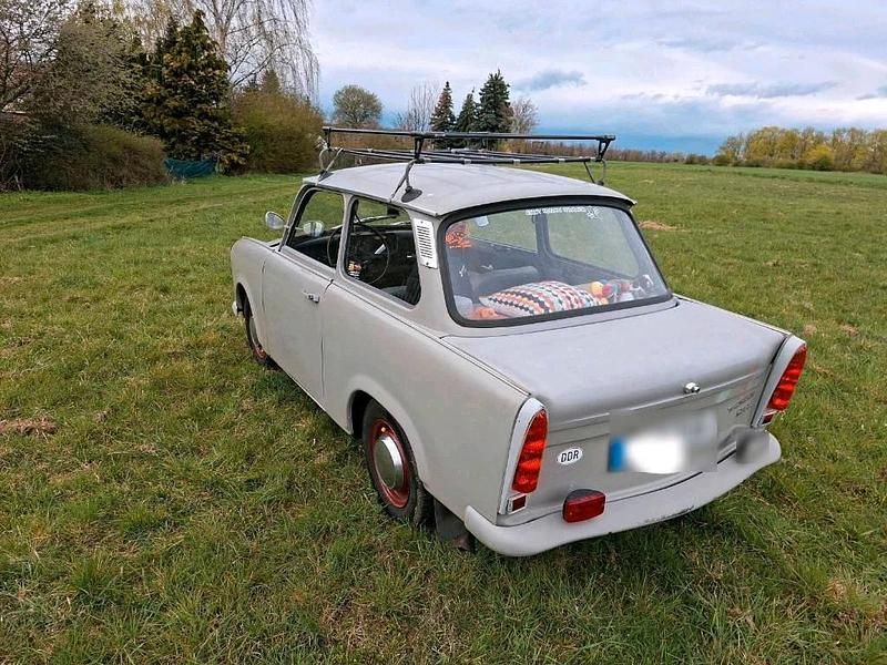 Gebraucht Trabant 601 26 PS (19 kW) 1973 Grau Limousine