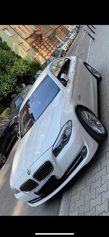 Second-hand BMW 525 204 CP (150 kW) 2010 Alb Berlinǎ