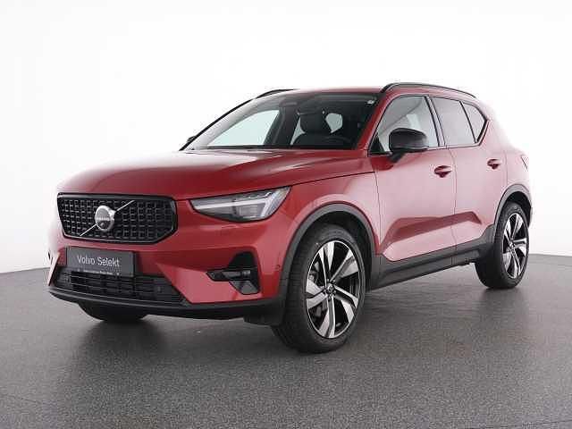 Gebraucht Volvo XC40 145 PS (106 kW) 2025 SUV