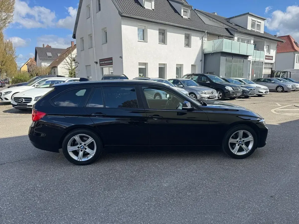 Gebraucht BMW 316 Comfort Edition 116 PS (85 kW) 2015 Schwarz Kombi