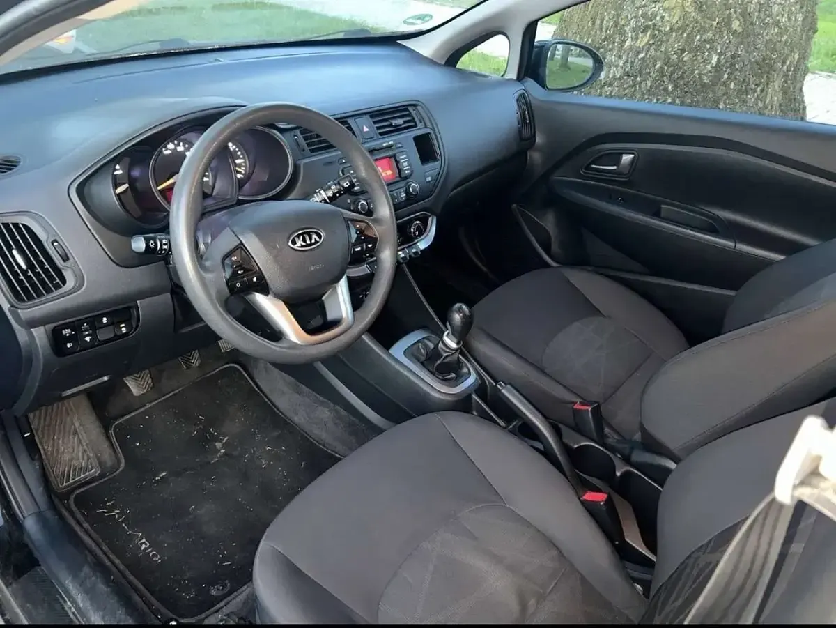 Gebraucht Kia Rio Edition 7 75 PS (55 kW) 2012 Schwarz Kleinwagen