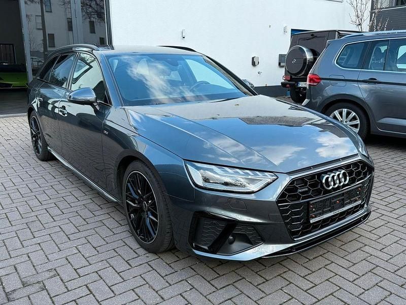 Gebraucht Audi A4 S-Line 204 PS (150 kW) 2023 Grau Kombi