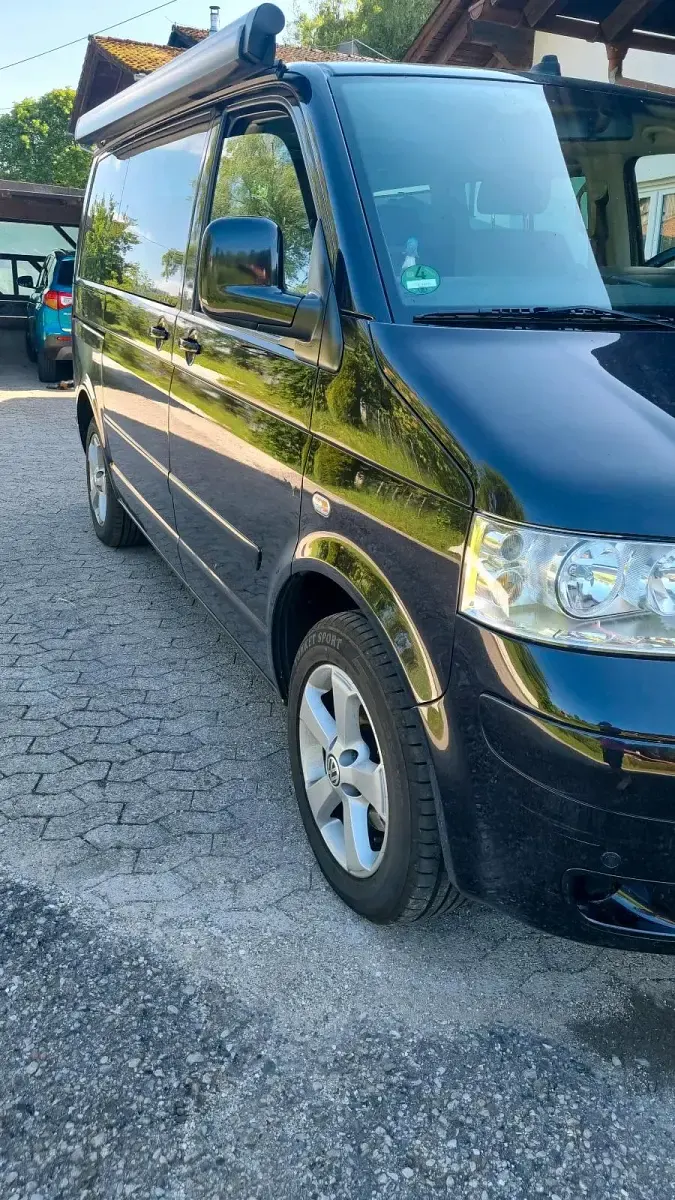 Gebraucht VW Multivan 131 PS (96 kW) 2008 Schwarz Van / Kleinbus