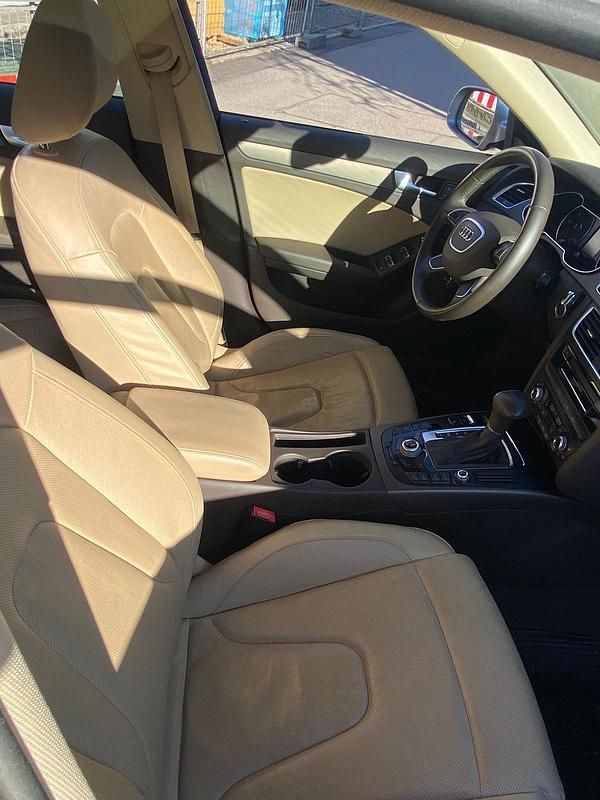 Gebraucht Audi A4 149 PS (109 kW) 2014 Beige Kombi