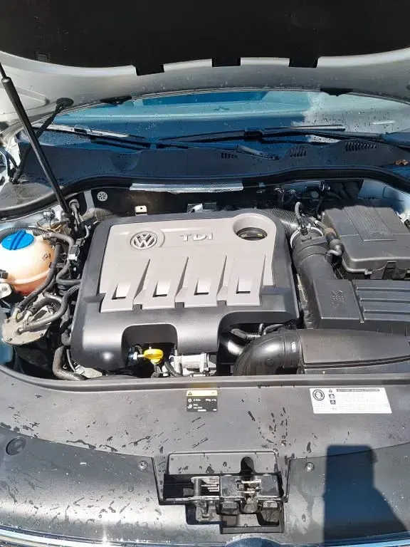 Gebraucht VW Passat 140 PS (102 kW) 2014 Silber Kombi