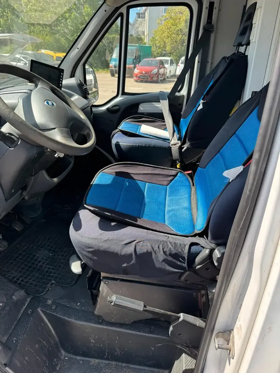 Gebraucht Fiat Ducato 84 PS (61 kW) 2005 Andere farben Van