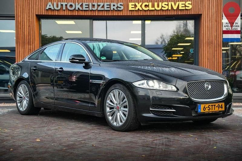 Gebraucht Jaguar XJ Portfolio 275 PS (202 kW) 2013 Schwarz Limousine