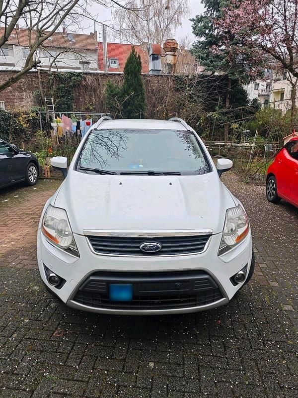 Gebraucht Ford Kuga 140 PS (102 kW) 2012 Weiß SUV