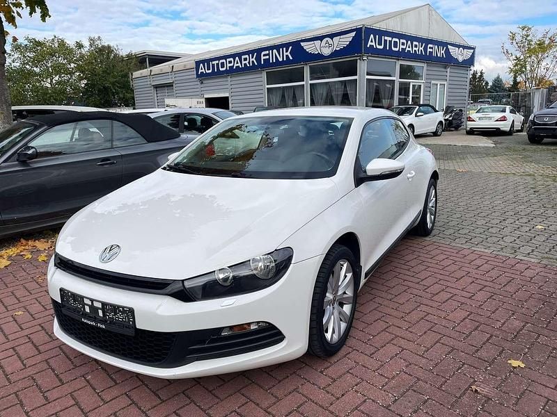 Weiß Gebraucht 2009 VW Scirocco Coupé | 9.800 € (Etwas zu teuer) - Bild 1/4