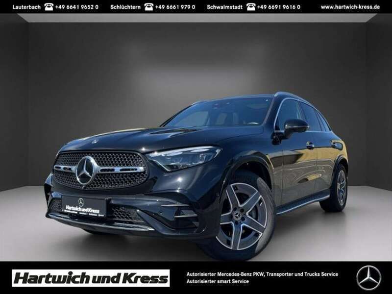 Obsidianschwarz lack Gebraucht 2024 Mercedes GLC300 AMG line SUV | 64.690 € (Fairer Preis) - Bild 1/4