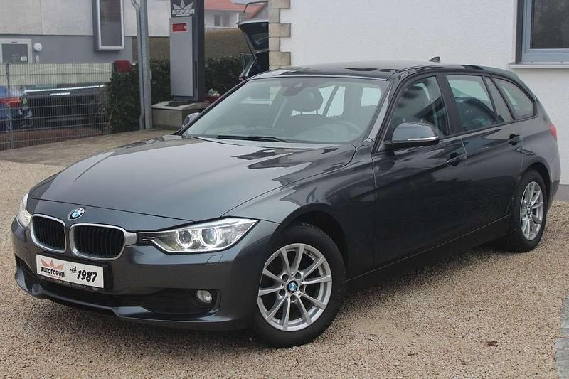 Gebraucht BMW 320 184 PS (135 kW) 2014 Grau Kombi