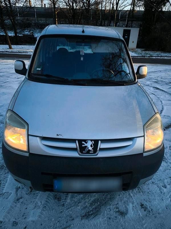 Grau Gebraucht 2003 Peugeot Partner Van / Kleinbus | 1.000 € (Superpreis) - Bild 1/4