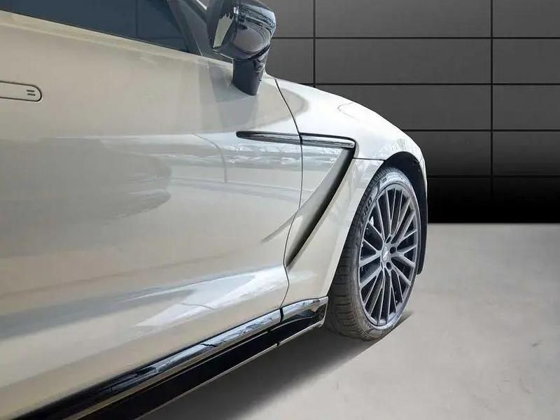 Neu Aston Martin DBX 707 707 PS (519 kW) 2025 Grau SUV