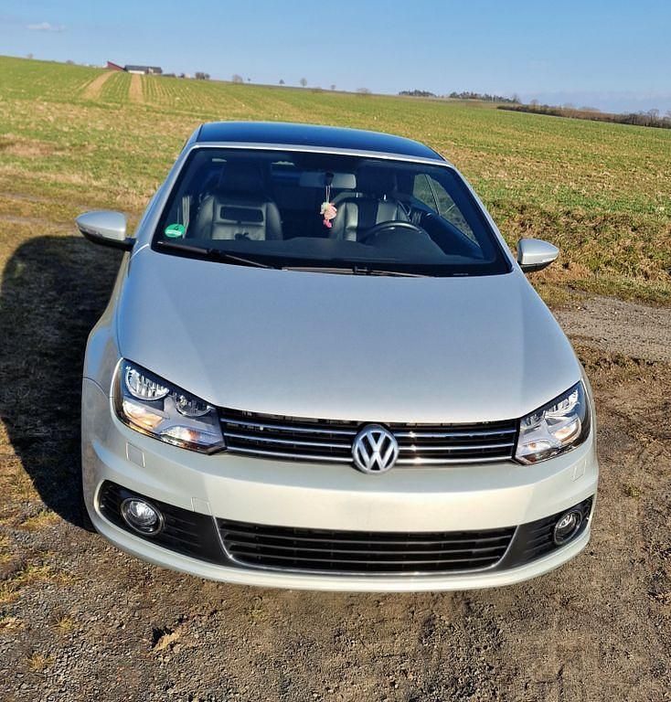 Gebraucht VW Eos 122 PS (89 kW) 2011 Silber Cabrio
