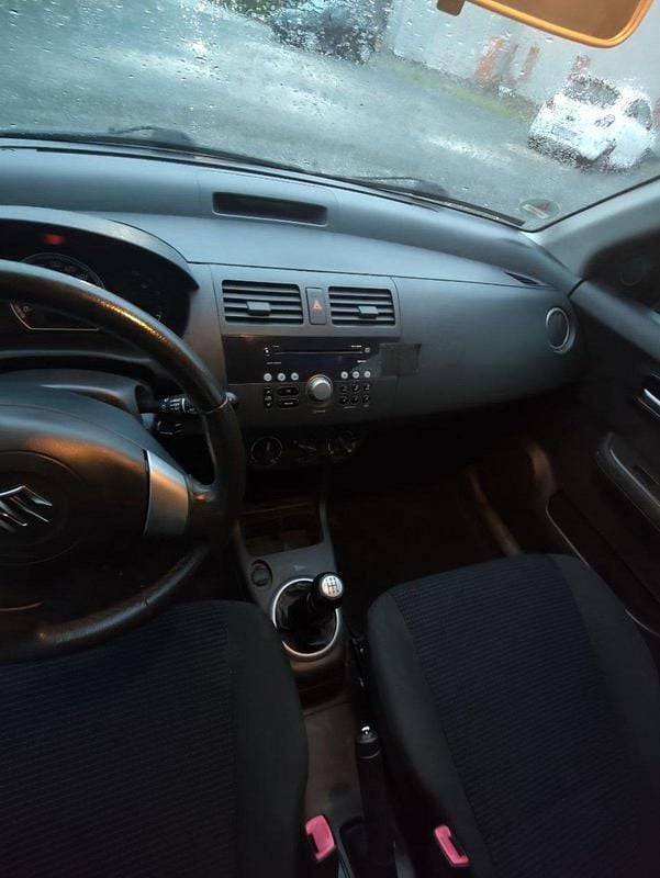 Gebraucht Suzuki Swift 102 PS (75 kW) 2008 Grau Kleinwagen