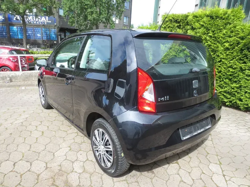 Gebraucht Seat Mii Style 75 PS (55 kW) 2013 Deep black Kleinwagen