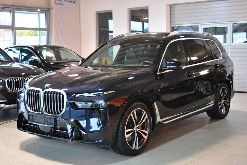 Schwarz Gebraucht 2023 BMW X7 M Sport SUV | 83.990 € (Superpreis) - Bild 1/4