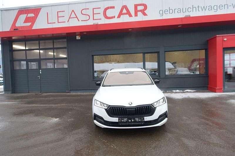 Gebraucht Skoda Octavia Style 150 PS (110 kW) 2022 Weiß Kombi