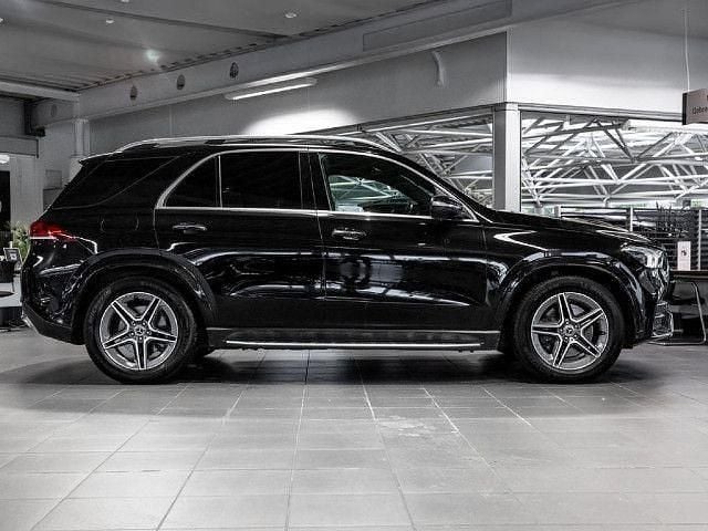 Metalliclack obsidianschwarz (metallic) Gebraucht 2020 Mercedes GLE350 AMG SUV | 46.950 € (Fairer Preis) - Bild 1/4