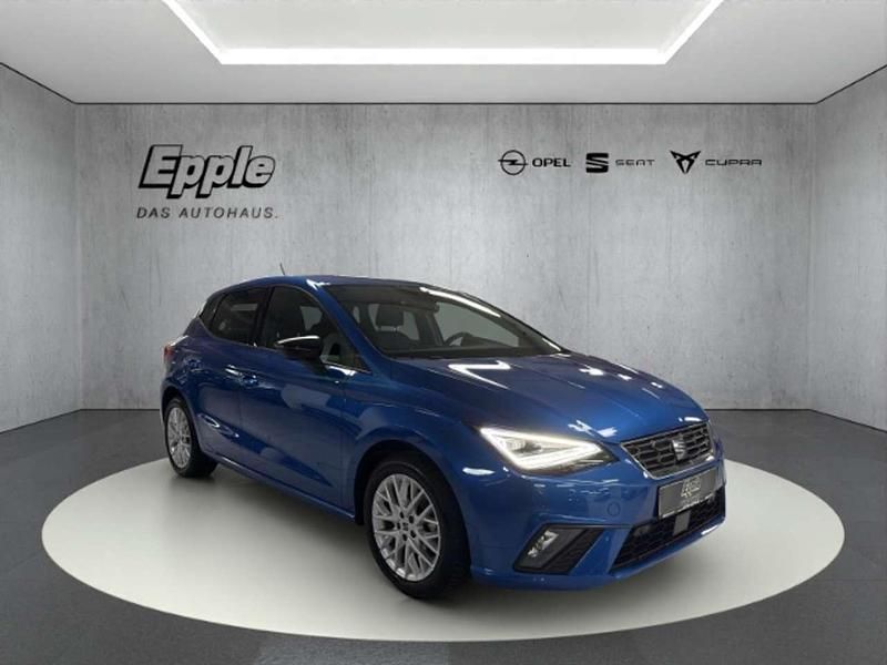 Blau Gebraucht 2025 Seat Ibiza FR Kleinwagen | 21.890 € (Fairer Preis) - Bild 1/4