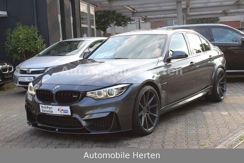 Grau Gebraucht 2017 BMW M3 M Performance Limousine | 46.990 € (Fairer Preis) - Bild 1/4