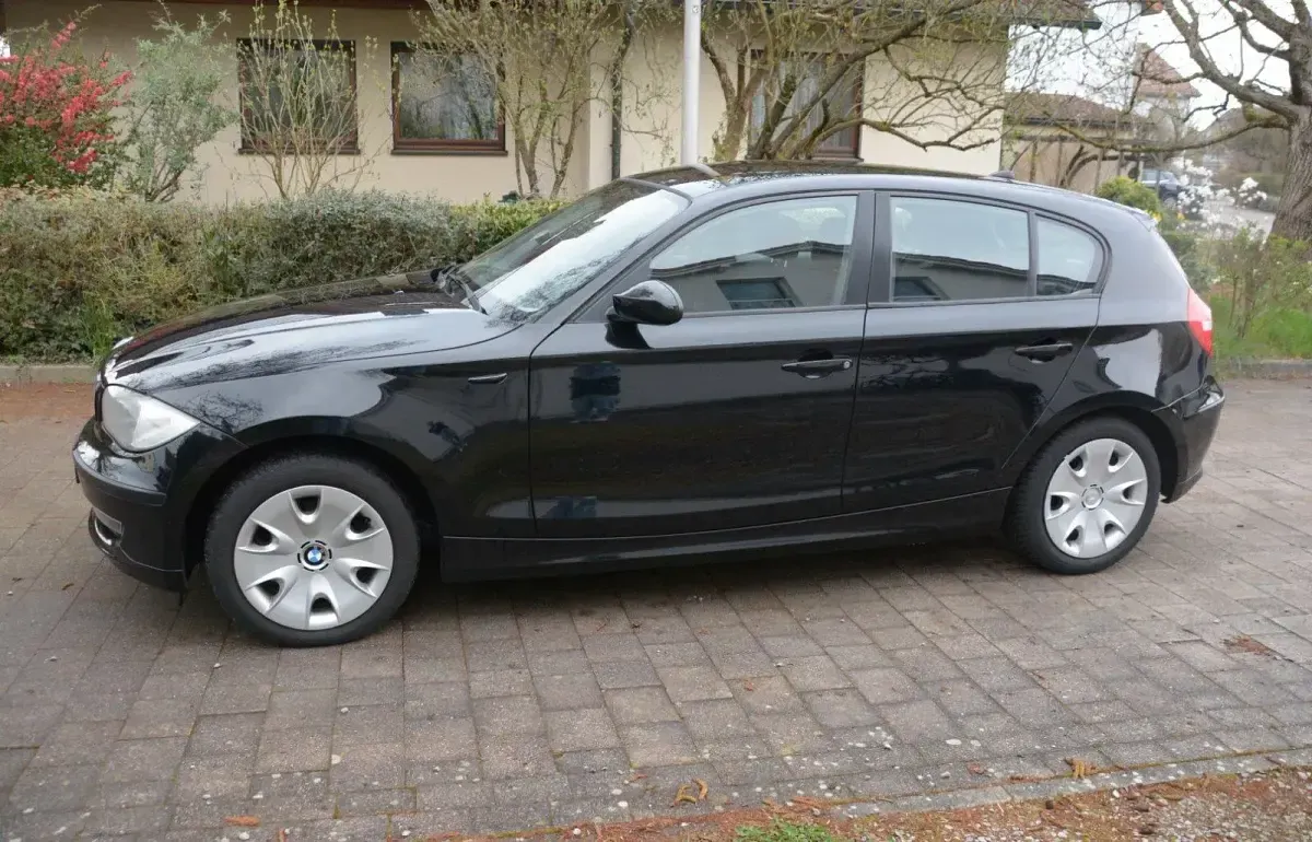 Gebraucht BMW 116 2008 Schwarz Kleinwagen