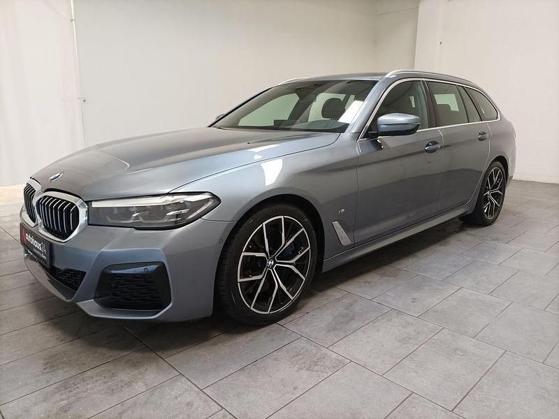 Gebraucht BMW 530 M Sport 286 PS (210 kW) 2021 Blau Limousine