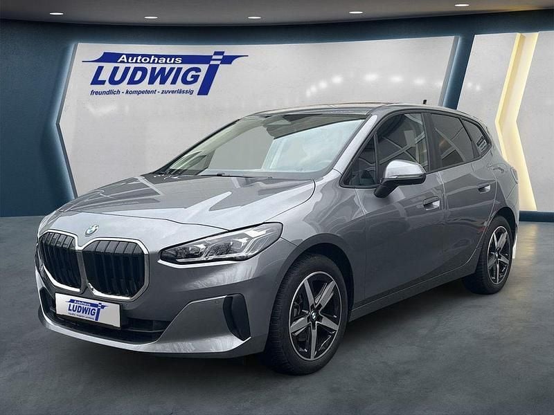 Gebraucht BMW 220 150 PS (110 kW) 2023 Grau Kombi
