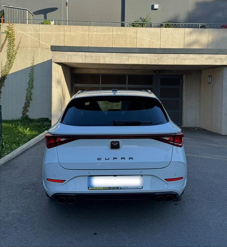 Gebraucht Cupra Leon 310 PS (228 kW) 2022 Weiß Kombi