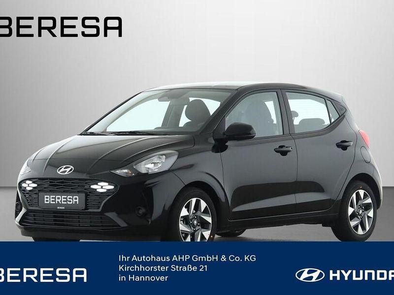 Phantom black / met Neu 2025 Hyundai i10 Trend Kleinwagen | 15.180 € (Guter Preis) - Bild 1/4
