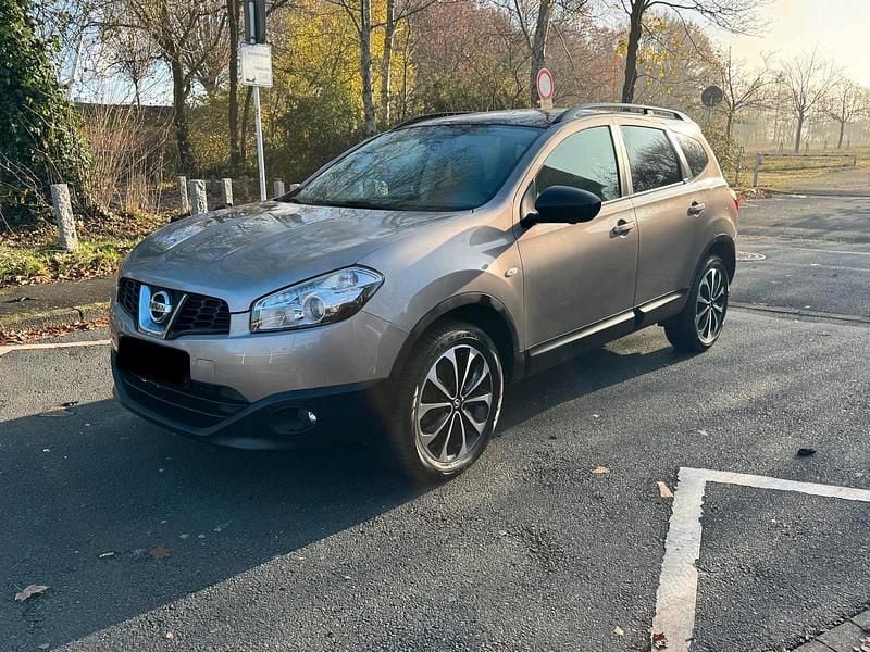Beige Gebraucht 2013 Nissan Qashqai +2 SUV | 5.700 € - Bild 1/4