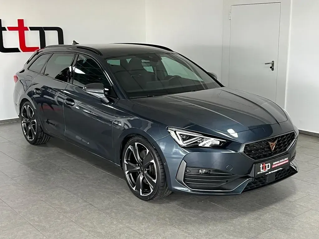Gebraucht Cupra Leon VZ 245 PS (180 kW) 2024 Grau Limousine