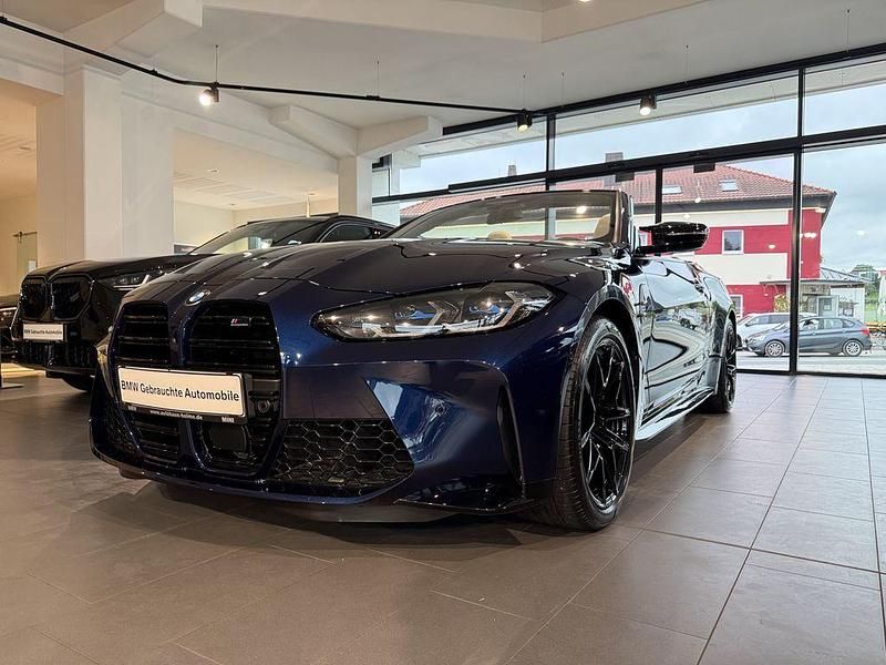 Blau Gebraucht 2024 BMW M4 Cabriolet Performance Cabrio | 84.990 € (Teuer) - Bild 1/4