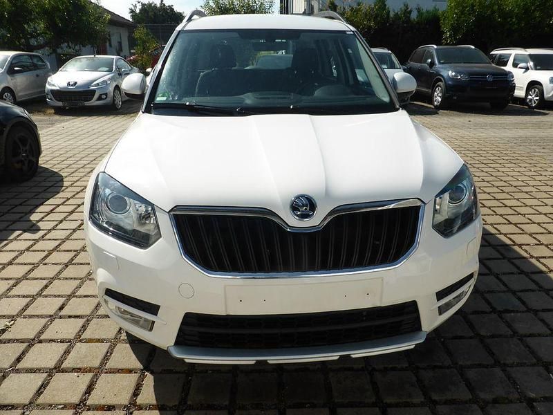 Gebraucht Skoda Yeti Ambition 125 PS (91 kW) 2017 Weiß SUV