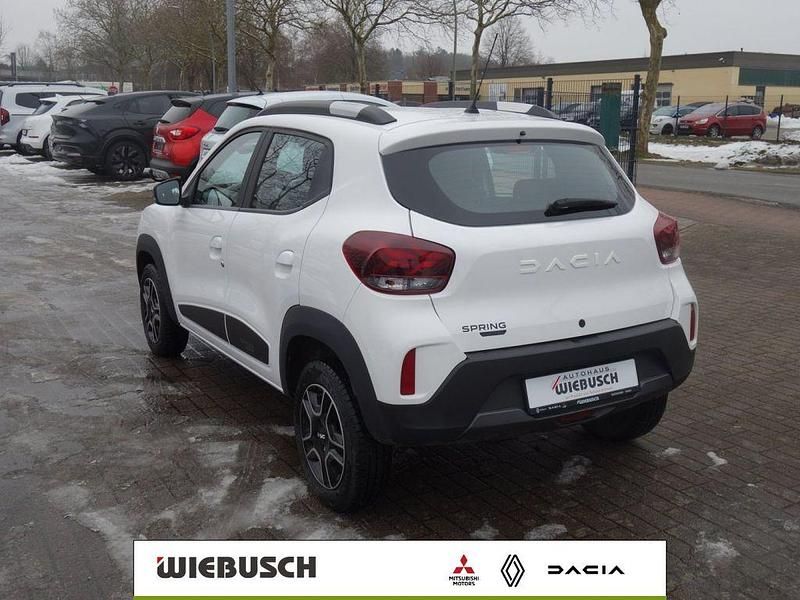 Gebraucht Dacia Spring Essentiel 33 kW (45 PS) 2023 Kaolinweiß Kleinwagen