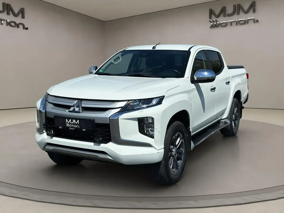 Gebraucht Mitsubishi L200 Plus 150 PS (110 kW) 2022 Weiß Pickup