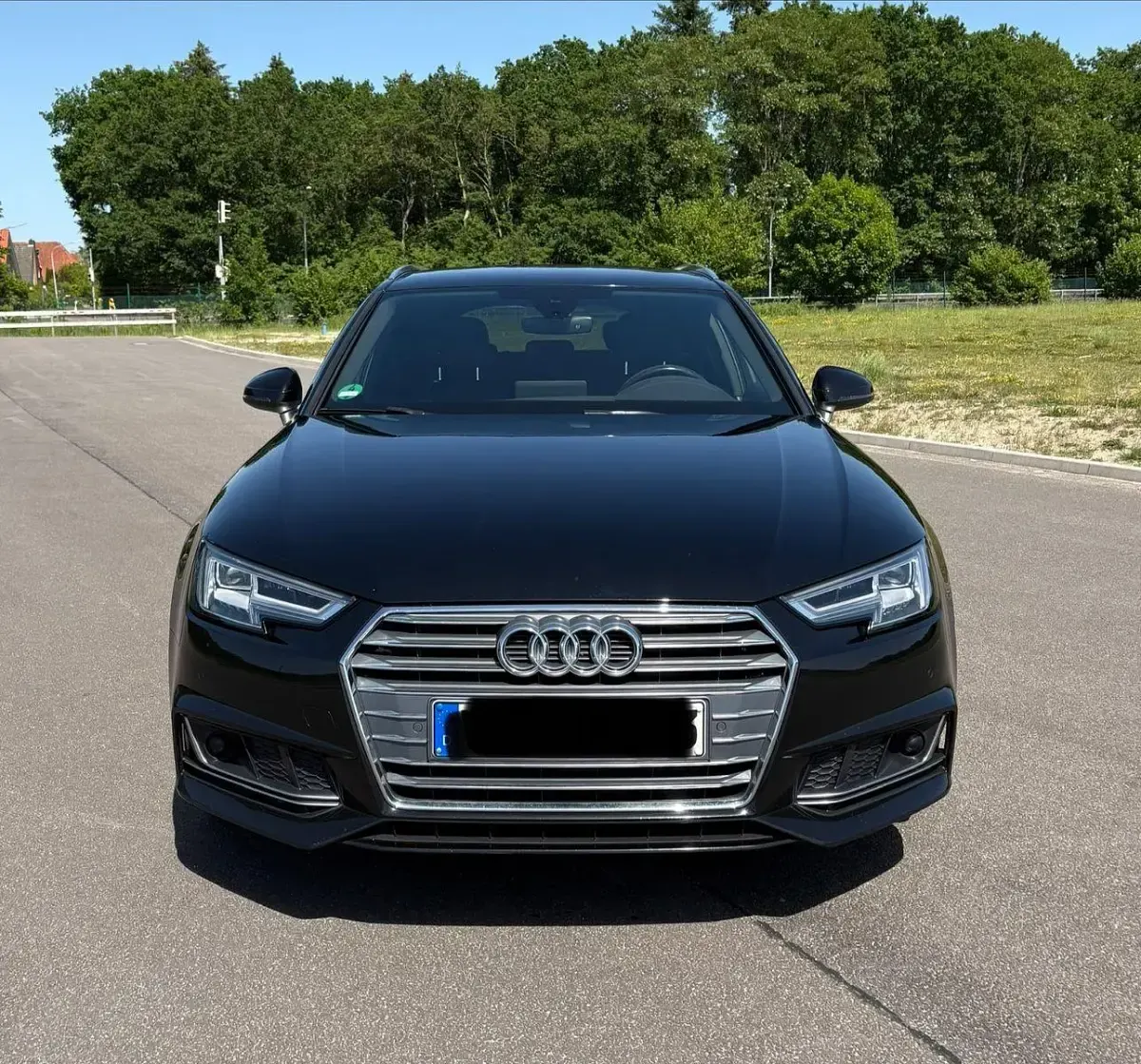 Gebraucht Audi A4 S-Line 150 PS (110 kW) 2018 Schwarz Kombi
