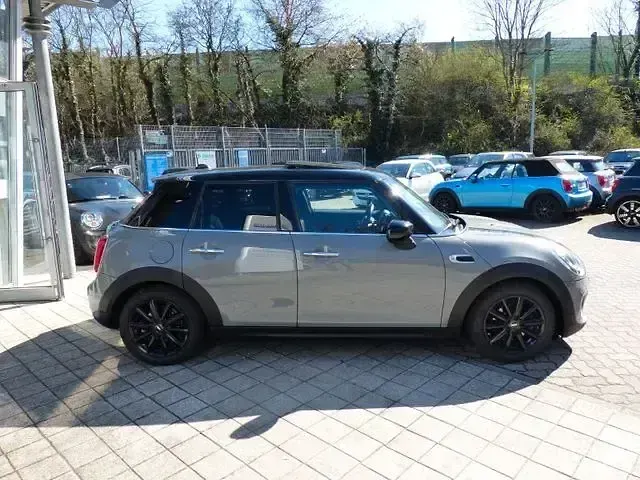Gebraucht Opel Adam Basis 75 PS (55 kW) 2019 Andere Kleinwagen