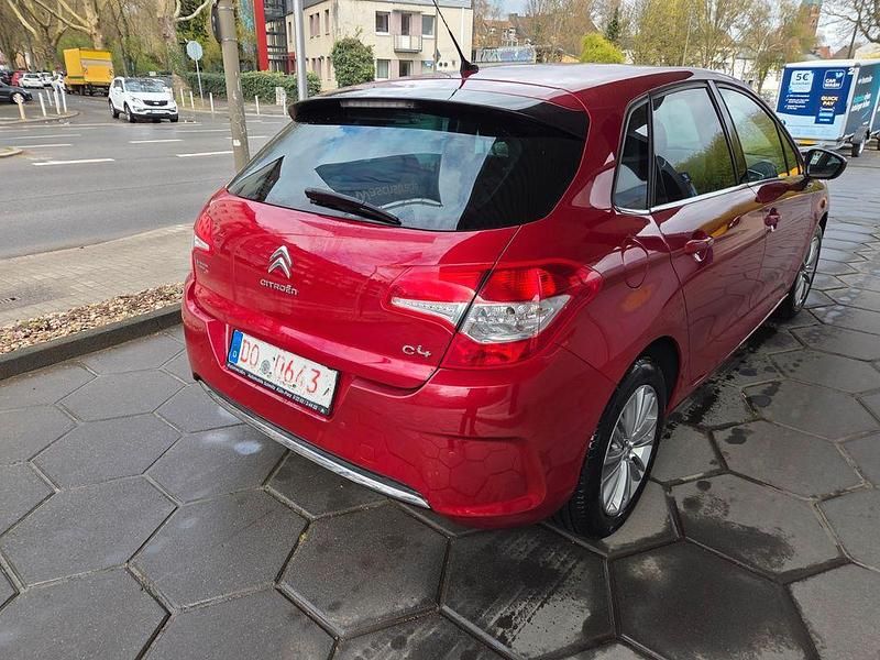 Gebraucht Citroën C4 Tendance 120 PS (88 kW) 2010 Metalliclackierung Limousine