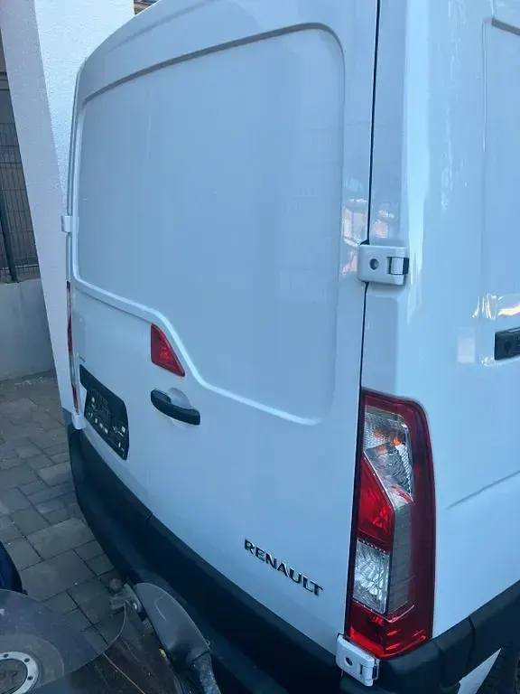 Gebraucht Renault Master 136 PS (100 kW) 2022 Weiß Van / Kleinbus