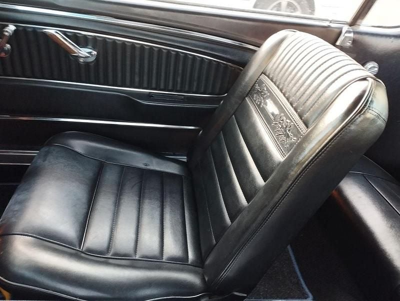 Second-hand Ford Mustang 120 CP (88 kW) 1966 Albastru Coupe