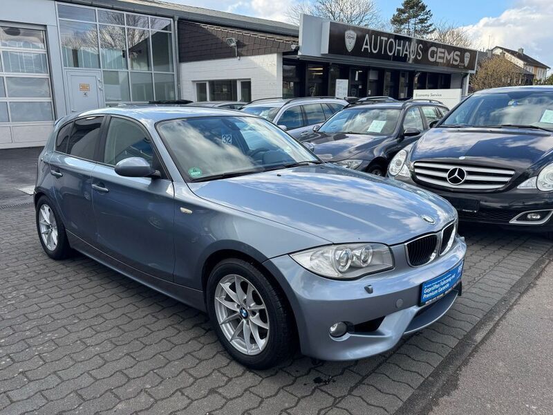 Grau Gebraucht 2004 BMW 120 M Sport Kleinwagen | 5.990 € (Etwas zu teuer) - Bild 1/4