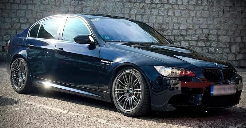 Schwarz Gebraucht 2008 BMW M3 Limousine | 56.900 € (Fairer Preis) - Bild 1/4