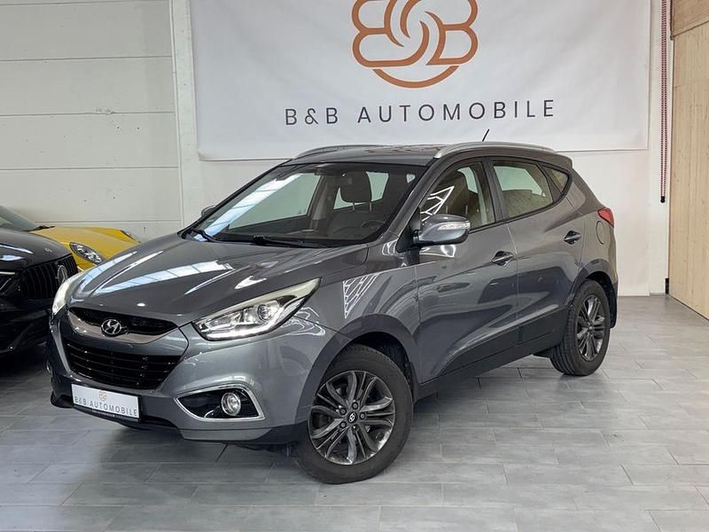 Gebraucht Hyundai ix35 Trend 166 PS (122 kW) 2015 Grau SUV