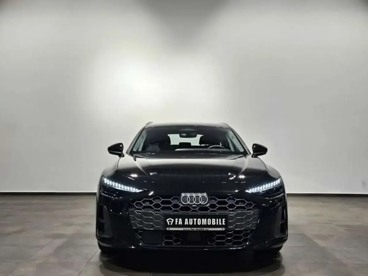 Używany Audi A6 Ambiente 224 KM (164 kW) 2025 Czarny Kombi