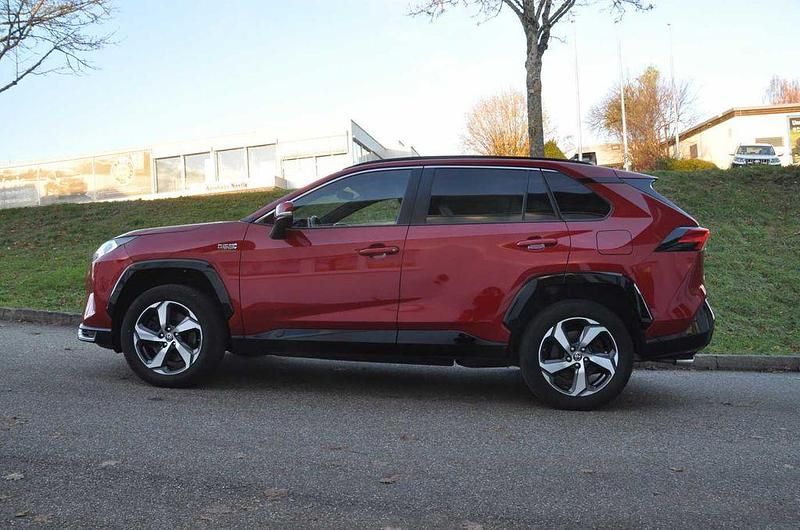 Gebraucht Toyota RAV4 Hybrid 306 PS (225 kW) 2021 Rot SUV