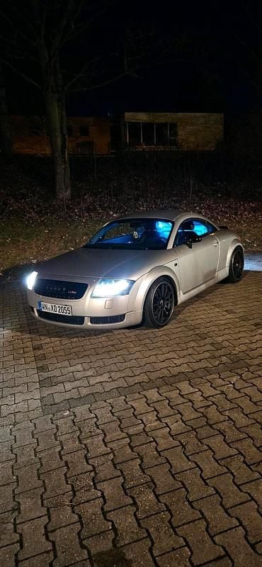 Gebraucht Audi TT Ambiente 220 PS (161 kW) 1999 Silber Coupé