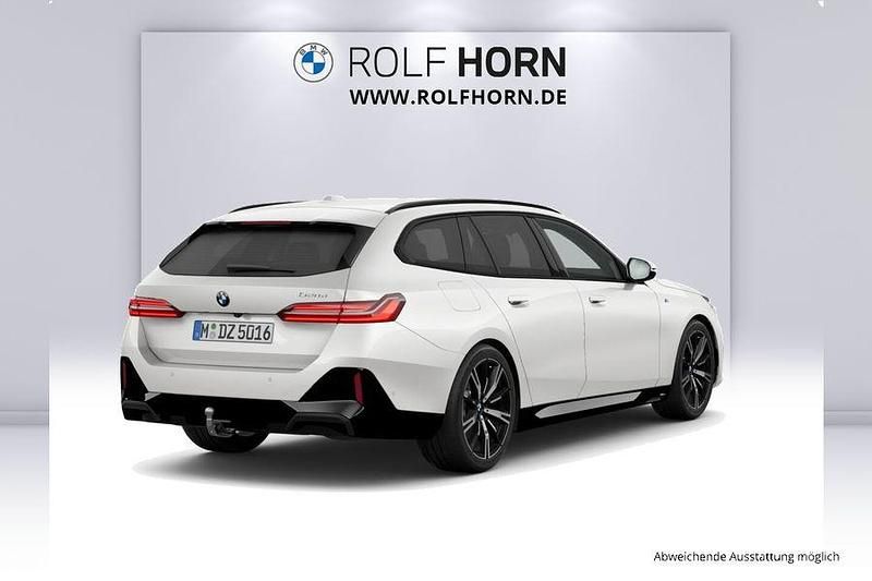 Second-hand BMW 520 Comfort Edition 197 CP (144 kW) 2025 Alb Break
